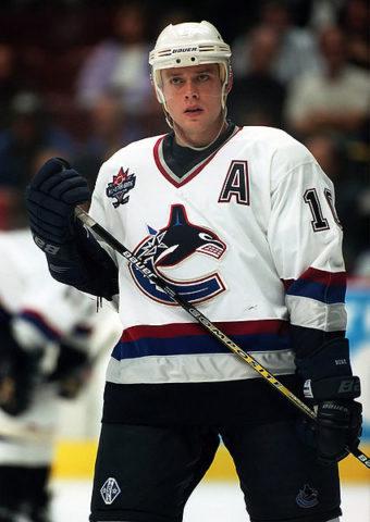 NHL Alexander Mogilny played for Buffalo Sabres, Vancouver Canucks, Toronto  Maple Leafs, New Jersey Devils from Khabarovsk, Russian S…