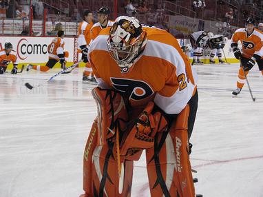 It's been 5 years since Ray Emery passed away at the age of 35. Here are  some pictures of him with the 4 (+1) NHL teams that he played with from  2002 - 2015. : r/hockey