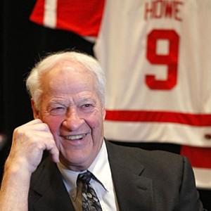 Detroit Red Wings - #OnThisDay in 1960: Gordie Howe becomes the
