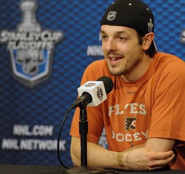 Philadelphia Flyers Lookback: Signing Danny Briere
