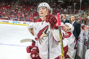 NHL jersey power rankings: Arizona Coyotes' primary jersey ranked low?