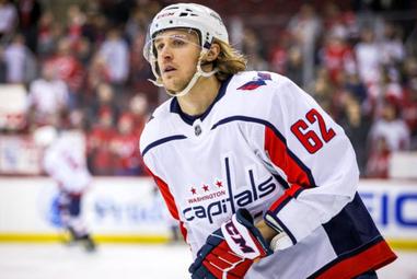 NY Rangers' Carl Hagelin to Sign in Chatham