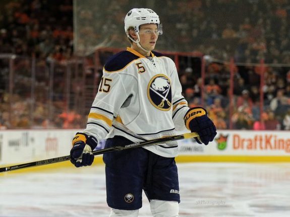 Jack Eichel contract: Sabres agree to 8-year extension with center