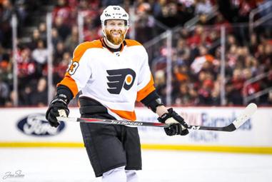 The Flyers Have Surrounded Claude Giroux and Jakub Voracek with an