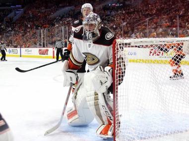 Ducks goalie John Gibson could use some support from offense - Los Angeles  Times