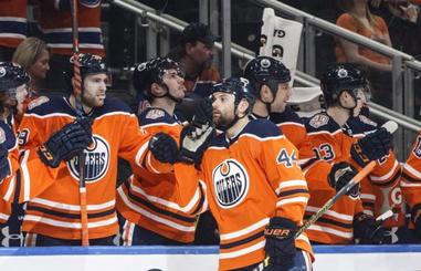 Oilers vs Avalanche: Kassian fined $2,500