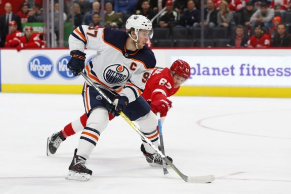 Connor McDavid rookie card sells for more than $135K, breaking
