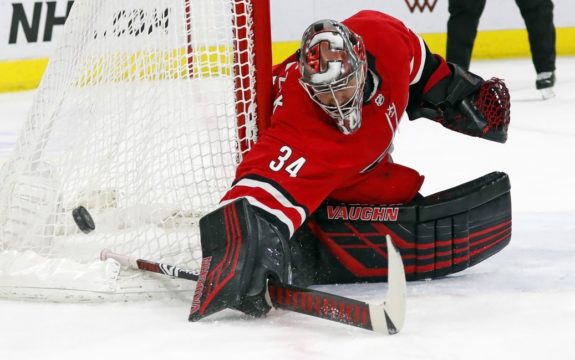 Teravainen, Hamilton, Staal lead Hurricanes in rout of Kings