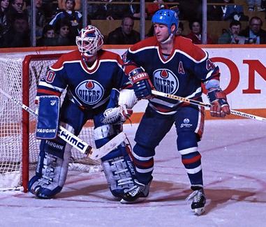 Charlie Huddy, Doug Weight to be inducted into Oilers Hall of Fame