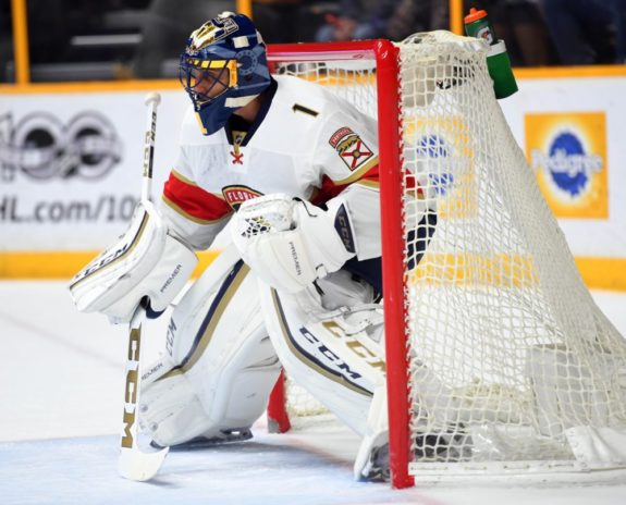 Roberto Luongo Delivers Emotional Speech As Jersey Is Raised To
