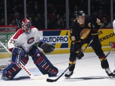 Bure hopes Canucks can accomplish what '94 team couldn't