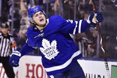 William Nylander makes young fan really, really happy