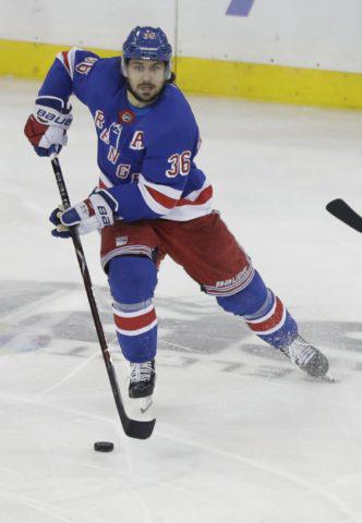 Mats Zuccarello's Strong Return Buoys the Rangers - The New York Times