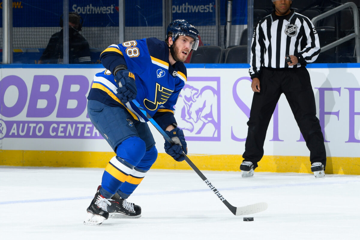 St. Louis Blues on X: We mic'd up Robert Thomas for a game