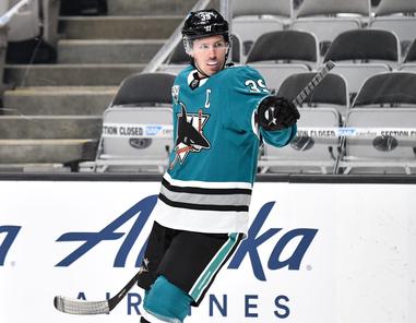 Logan Couture steps up for big playoff moments for Sharks - ESPN