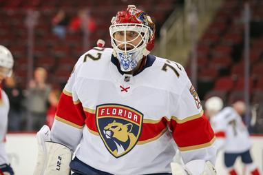 Panthers' Spencer Knight Out Indefinitely; Goalie in NHL, NHLPA's