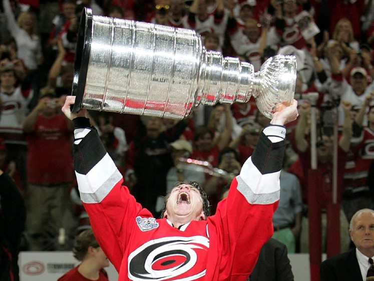 NHL - Carolina Hurricanes coach Rod Brind'Amour on owner Tom Dundon,  reaching players, winning Stanley Cup again - ESPN