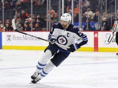 Jets' Blake Wheeler scores in OT, beating Coyotes in new home