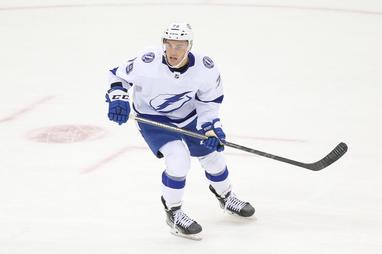 CANUCKS WANT TAMPA BAY LIGHTNING CENTRE? ROSS COLTON A FIT