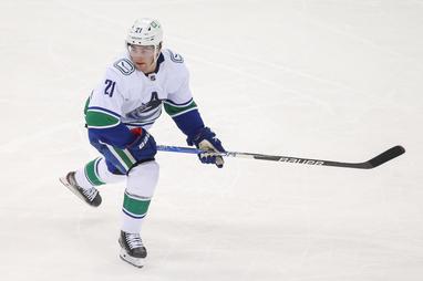 Hoglander continues to impress while Schmidt and Boeser shine on day two of  Canucks training camp - CanucksArmy