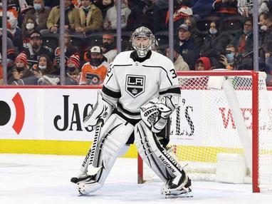 Why did the Kings trade Jonathan Quick? 3 reasons team shockingly