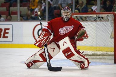 Iconic Detroit Red Wings Goalie Setups Through the Ages