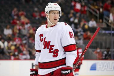 Which players who have played for the Carolina Hurricanes and been