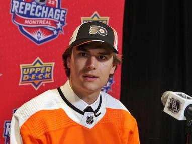Q&A: Injured Flyers forward Ian Laperriere