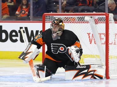 Report: Flyers likely to put goalie Carter Hart on the trade block