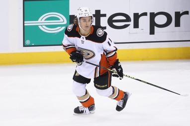 BREAKING: The Anaheim Ducks and Trevor Zegras have finally come to terms on  a three-year deal worth $17.25 million. #NHLDiscussion