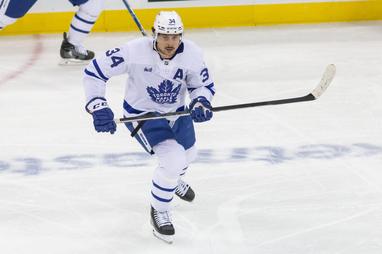Toronto Maple Leafs: Patrik Laine and Auston Matthews Showdown
