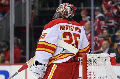 Diagnosing Jacob Markstrom: Why has the Calgary Flames' goalie fallen off a  cliff? - Daily Faceoff