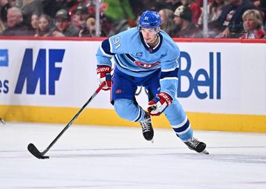 Montreal Canadiens See Alex Newhook at Center for a Reason