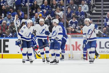 Is the Lightning's Stamkos one of the best captains ever? NHL legends weigh  in - The Athletic